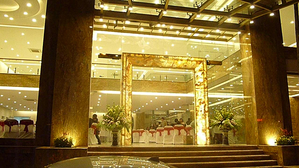 Đá Onyx xuyên sáng – Nghệ thuật và độc bản