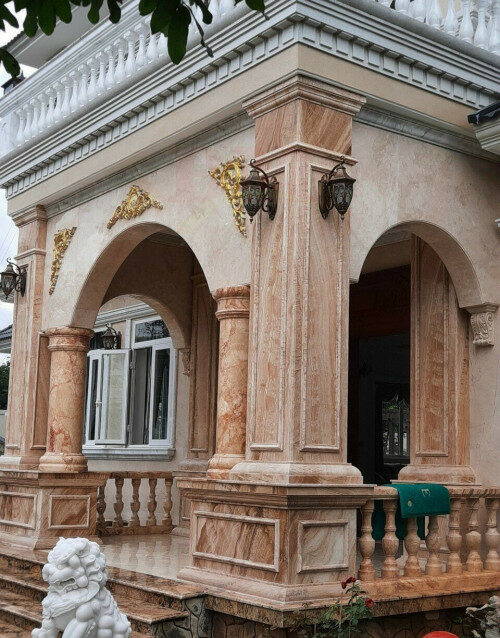 Cột vuông ốp đá granite bền đẹp, chịu lực tốt